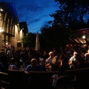 Sommerfest_Nacht_web.jpg